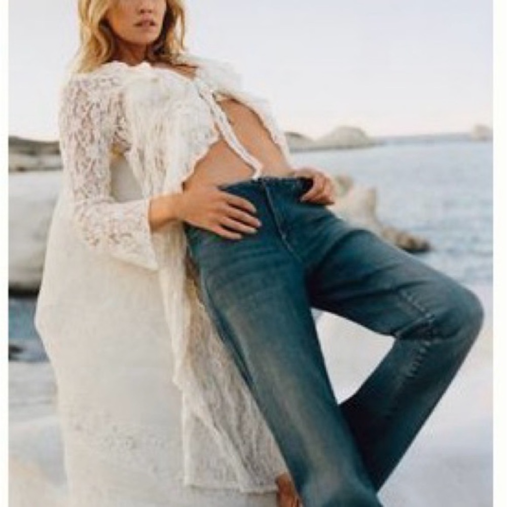 Women’s Low Rise Blue Denim Jeans
